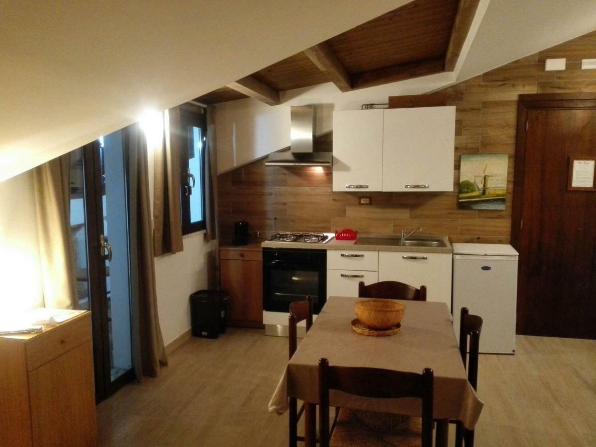 B&B Villa Marysa Giardini Naxos Esterno foto