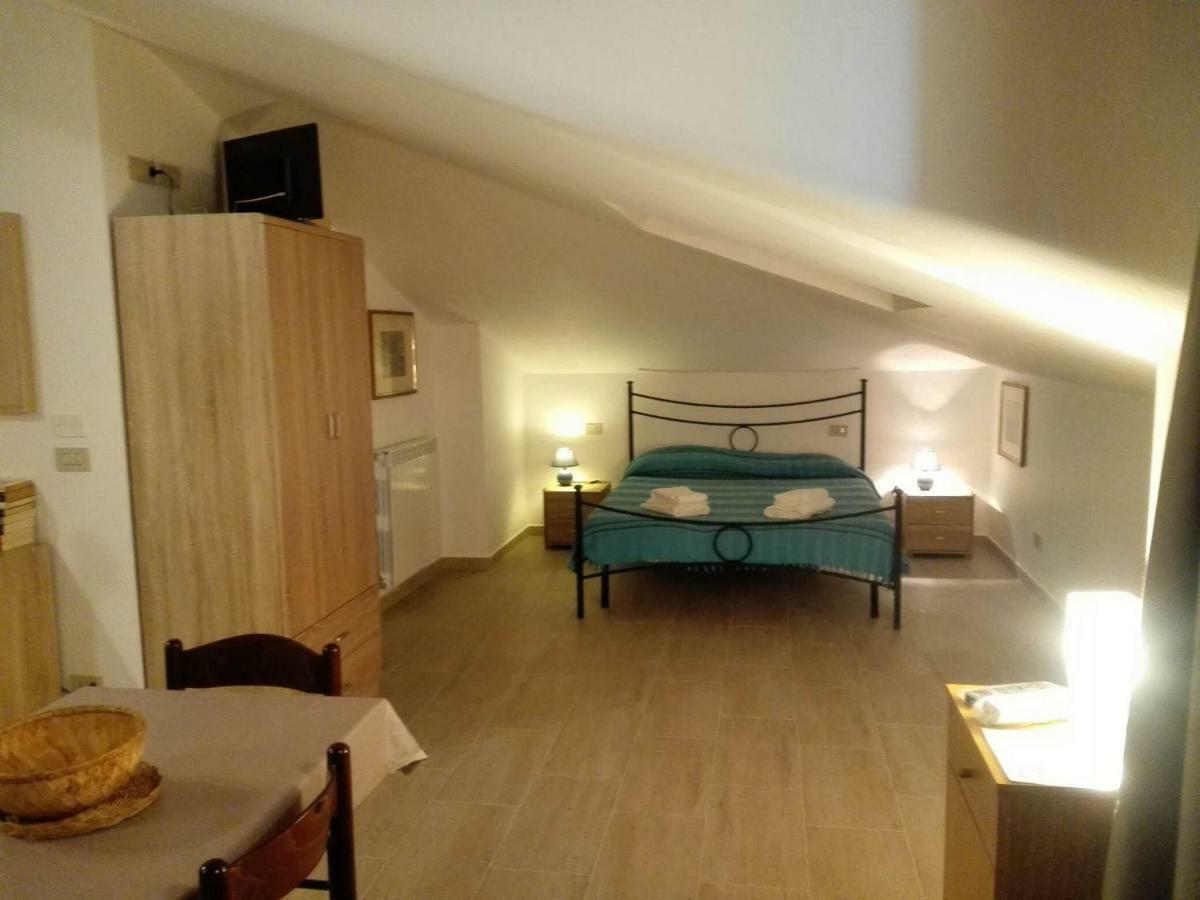 B&B Villa Marysa Giardini Naxos Esterno foto