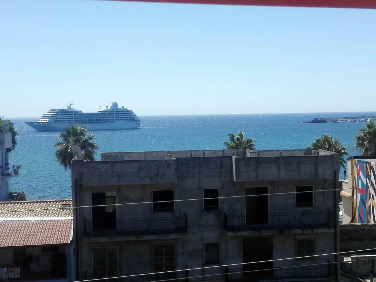 B&B Villa Marysa Giardini Naxos Esterno foto